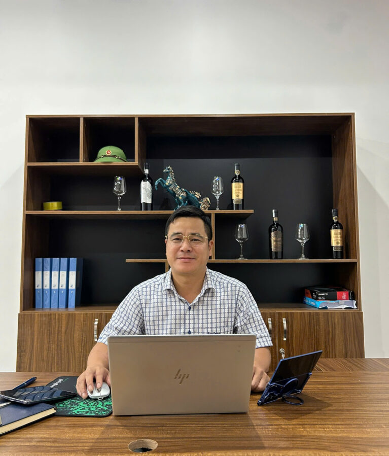 Tổng giám đốc Tổng giám đốc